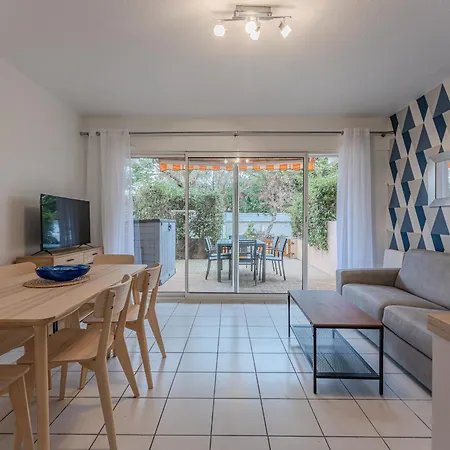 T2 Refait A Neuf - 4 Pers - Terrasse Ouest - Proche Centre - Chiens Ok - Fr-1-521-237 Apartment *